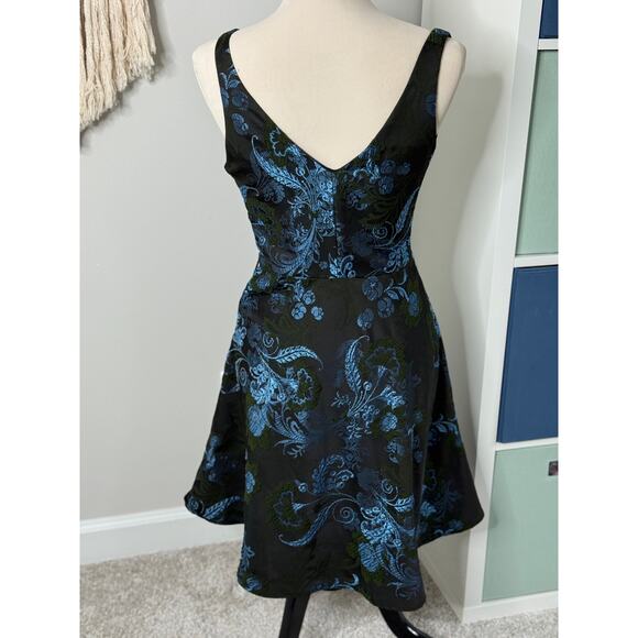 Anthropologie Blue Green Embroidered Brocade Fit & Flare Floral Mini Dress 0 - Picture 2 of 9
